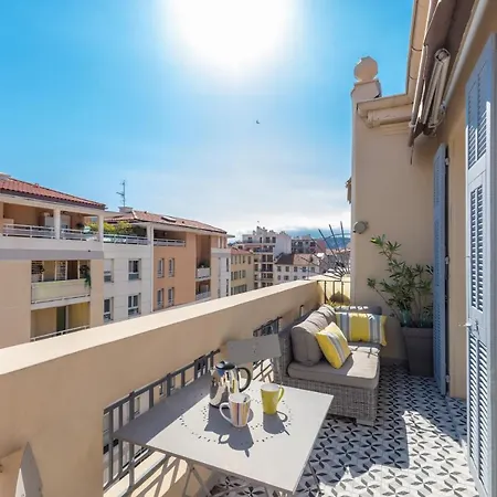 Cosy 2 Bdrs-terrace Near Garibaldivieux Niceport